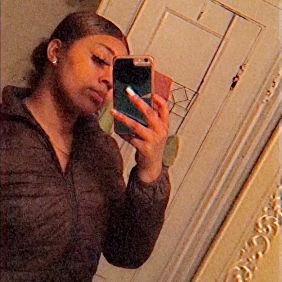 Meet your Posher, Shaylaa - Picture 1 of 1